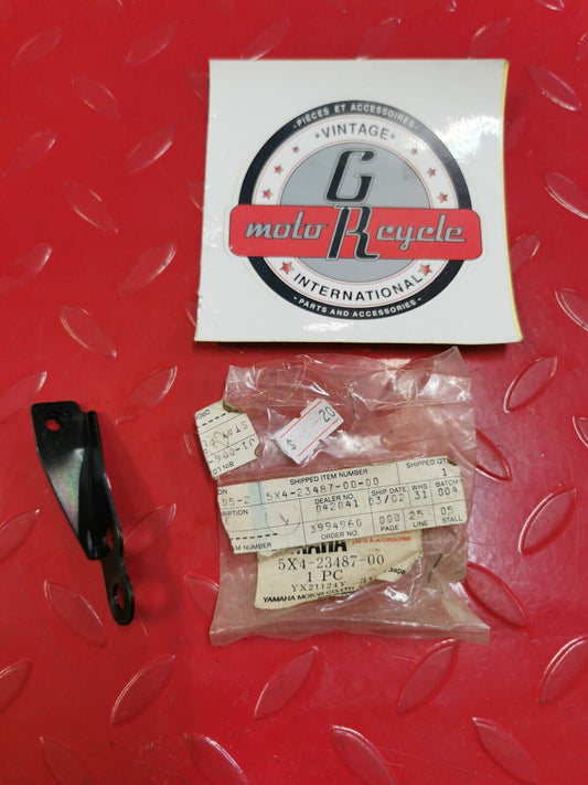 NOS YAMAHA stay plate 5X4-23487-00-00 Y30