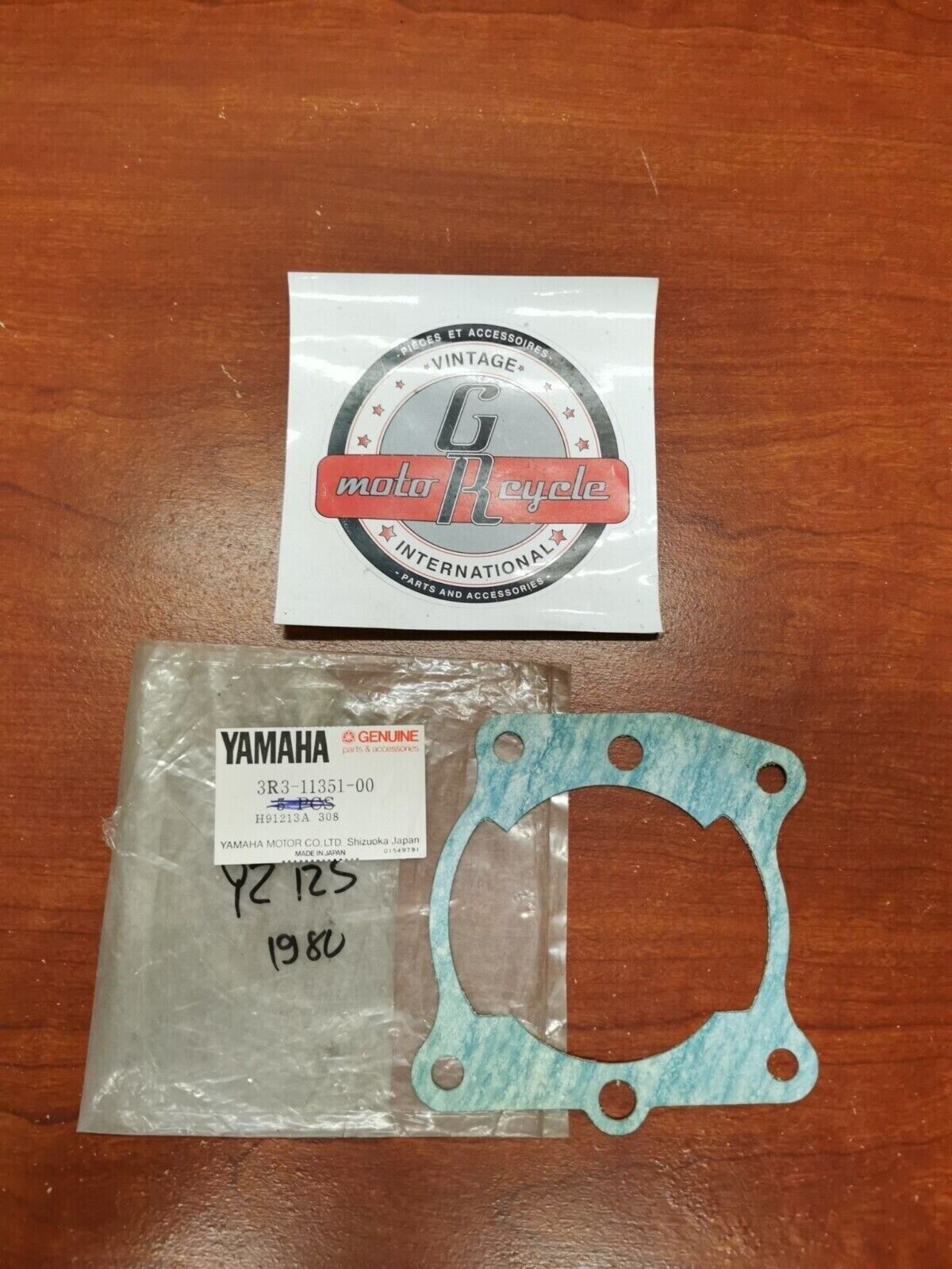 NOS Yamaha YZ125 IT175 CYLINDER GASKET 3R3-11351-00-00 SUB. 3R3-11351-01-00 Y95
