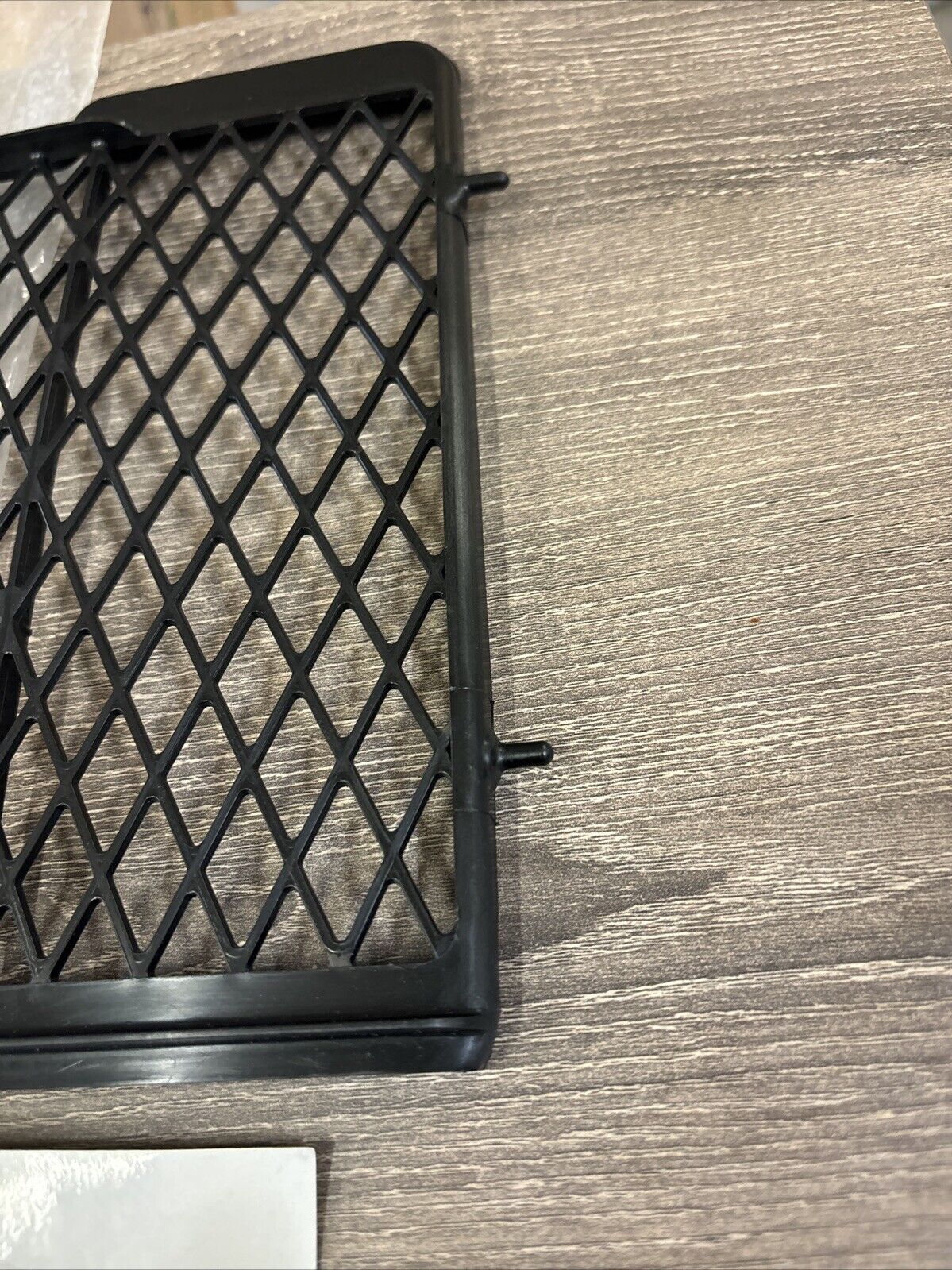 NOS Honda 1986 - 1989 TRX250R RADIATOR GRILL 19033-HB9-770 H119