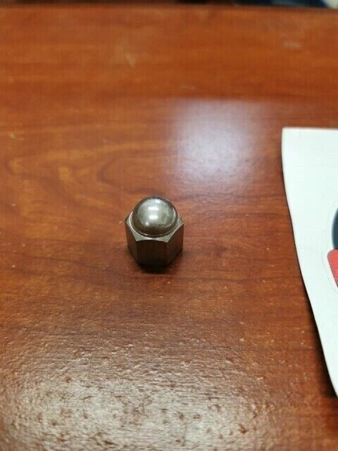 NOS Yamaha TX650 NUT CAP 256-11171-00-00 SUB 90176-10008-00 90176-10075-00 Y116