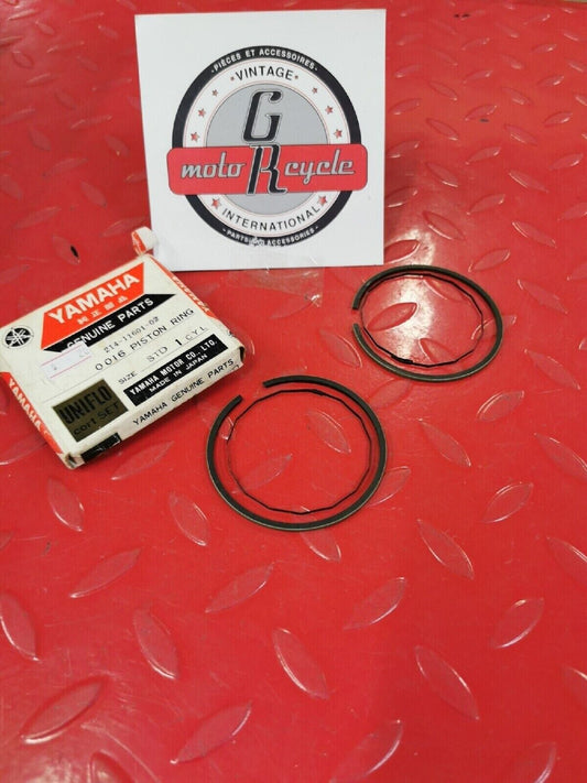 NOS YAMAHA DT1 1968 - 1970  PISTON RING SET STD  214-11601-02-00   Y51
