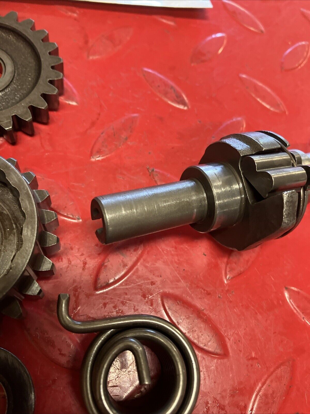 Honda MT125 1975 Kickstarter kick starter spindle gear shaft 1974 1976 CR125M