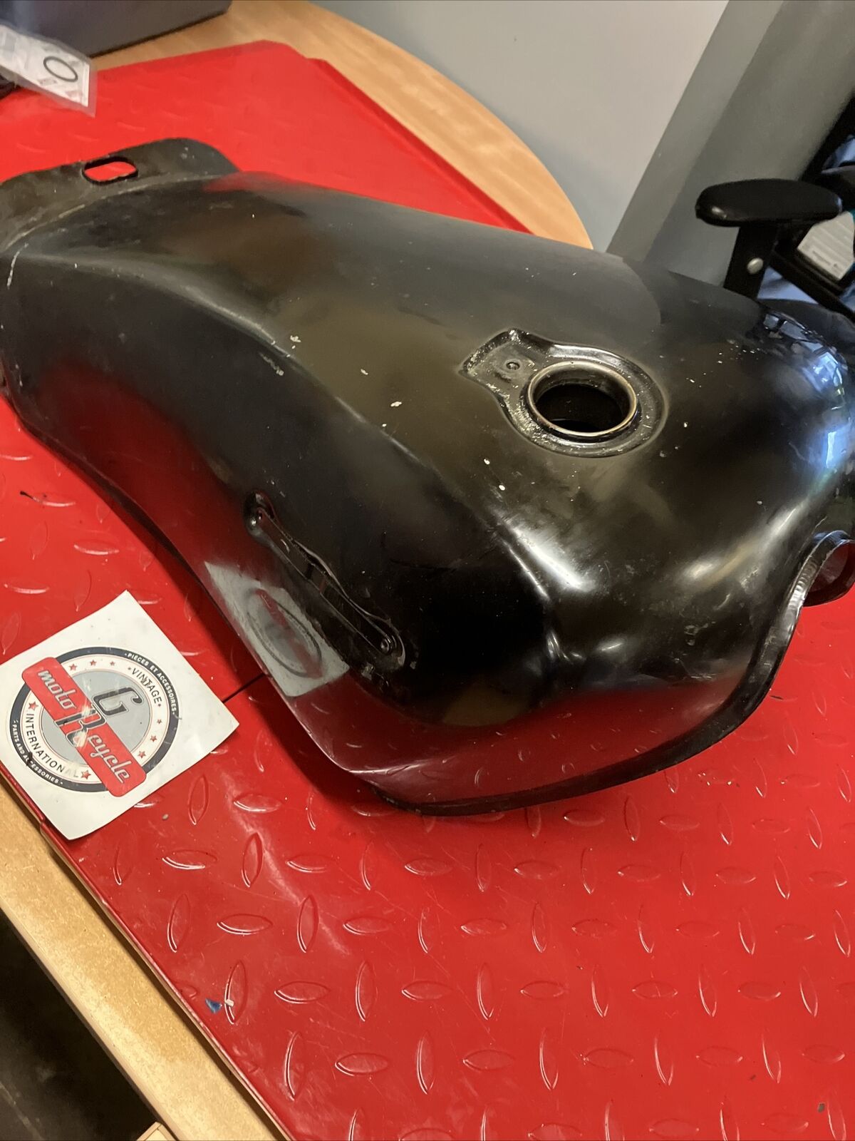 Yamaha XS400 1982 1983 Fuel tank gas petrol reservoir