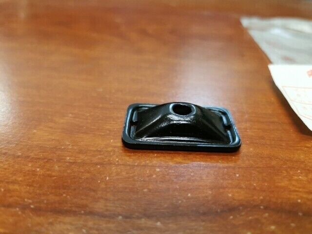 NEW NOS Honda CA125 SWING ARM END CAP 40546-KK6-000 H98