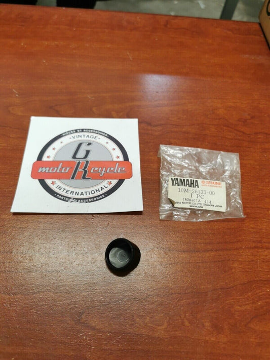 NOS Yamaha 1982 XJ1100 XJ750J CAP 10M-26133-00-00 Y69