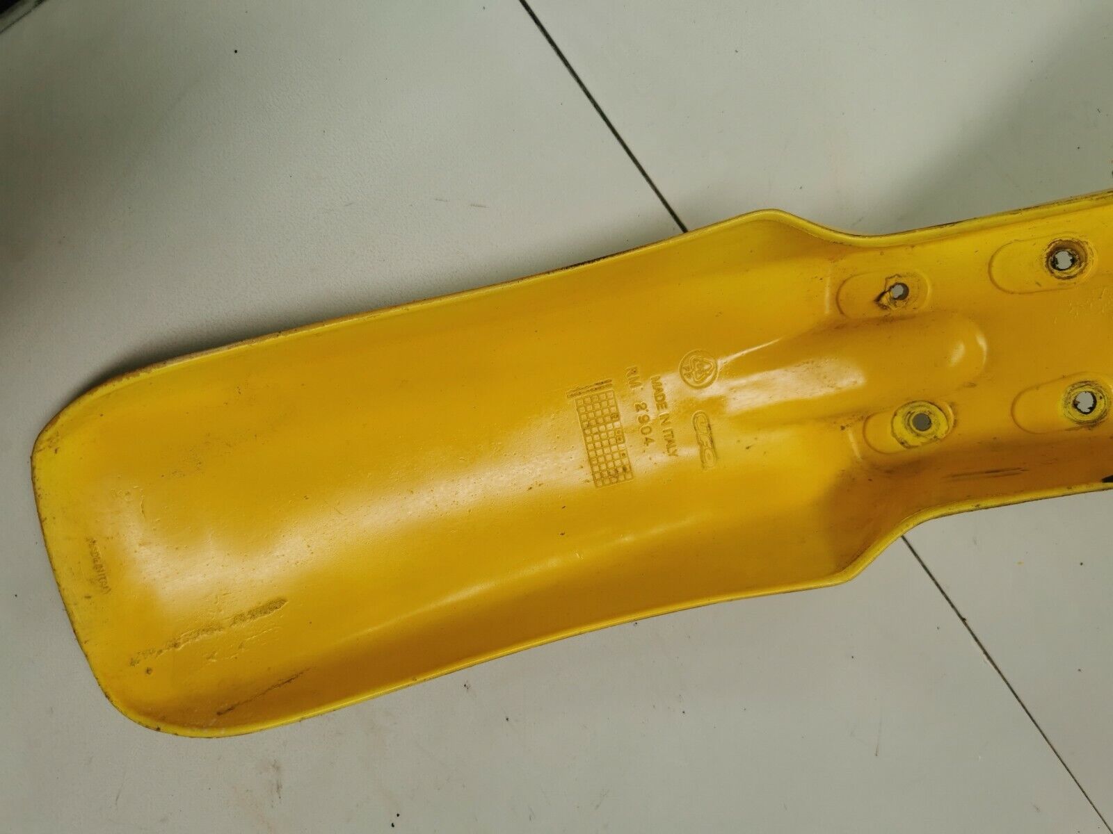 Suzuki RM125 1997 front fender plastic fairing