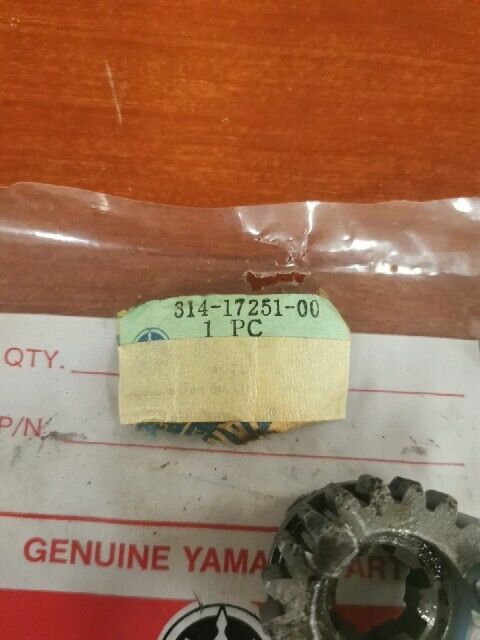 NOS Yamaha AT2 AT3 CT2 CT3 LT2 LT3 5TH WHEEL GEAR 314-17251-00-00 Y141
