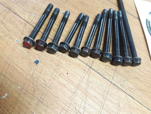 Honda CR250R 1986 motor bottom end crankcase bolt flange hardware