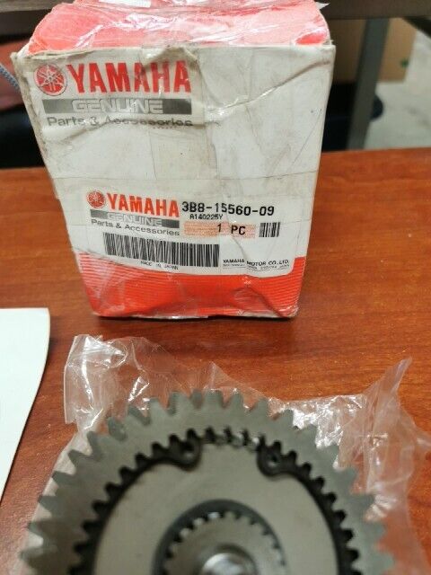 NOS Yamaha XVS1100 STARTER GEAR DAMPER 3B8-15560-09-00 Y103