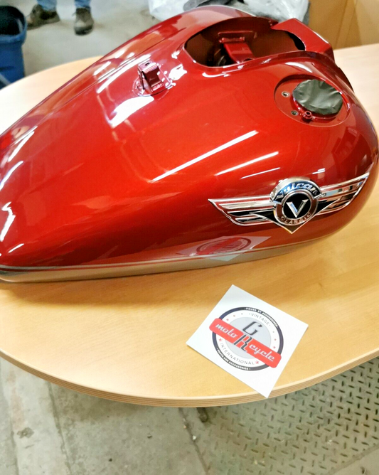NOS KAWASAKI VULCAN 1500 VN1500 2003 TANK COMP FUEL RED/GRAY  51082-5318-C3