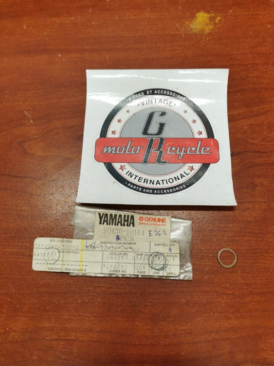 NOS Yamaha 1988 - 1990 DT50 GASKET 90430-10164-00 Y72