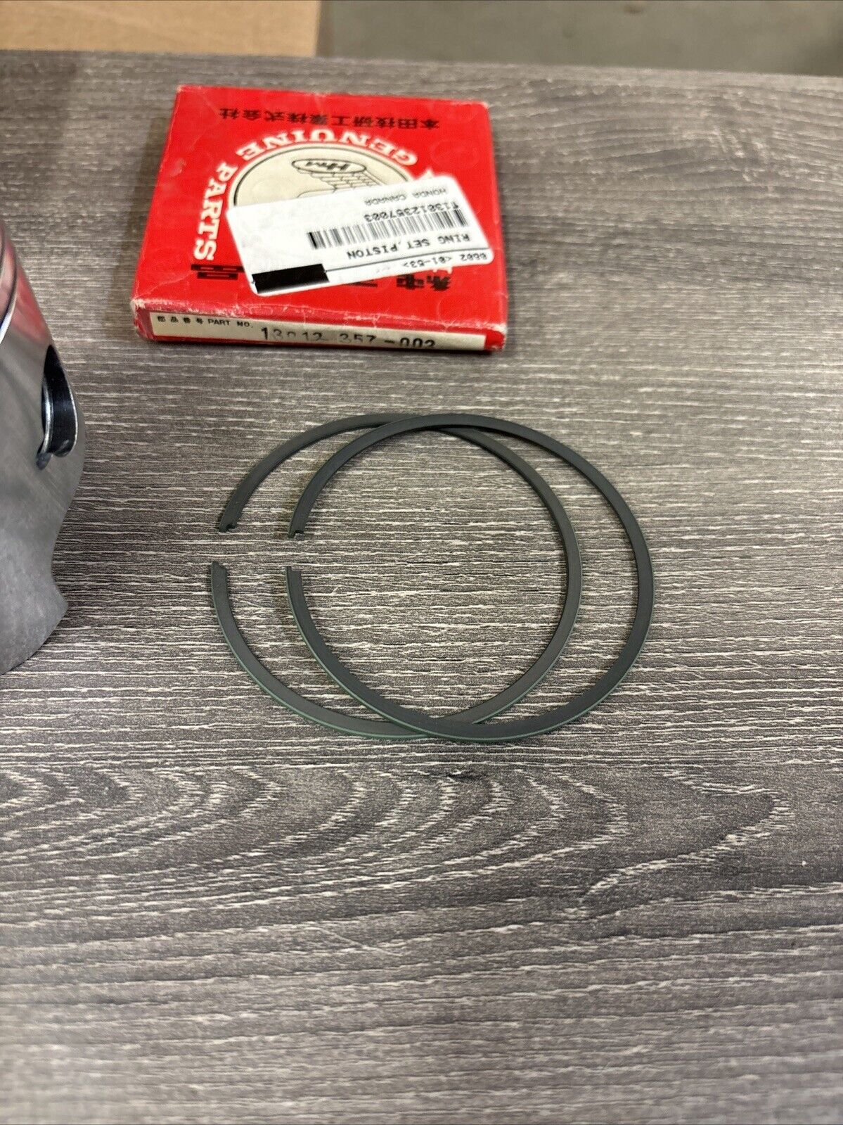 NOS Honda 1973 CR250M PISTON & RING O/S 0.25 13102-357-000 13012-357-003 H136
