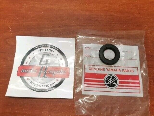 NOS Yamaha SM292 GP246F GP292F OIL SEAL SD-TYPE (25X42X6) 93102-25110-00 Y166