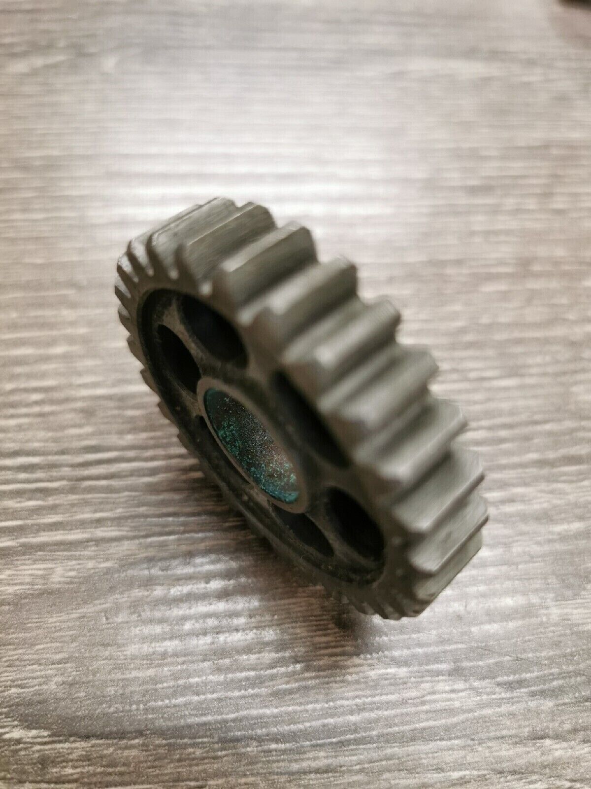 NOS YAMAHA GEAR 4TH PINION 254-17141-00-00 Y51