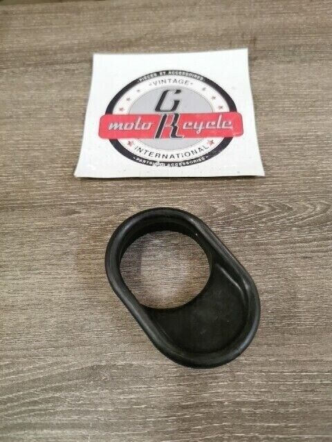 NOS TRIUMPH T120 TR6 BSA OIF CARBURETOR AIR BOX BOOT CONNECTOR HOSE 83-2625 A5