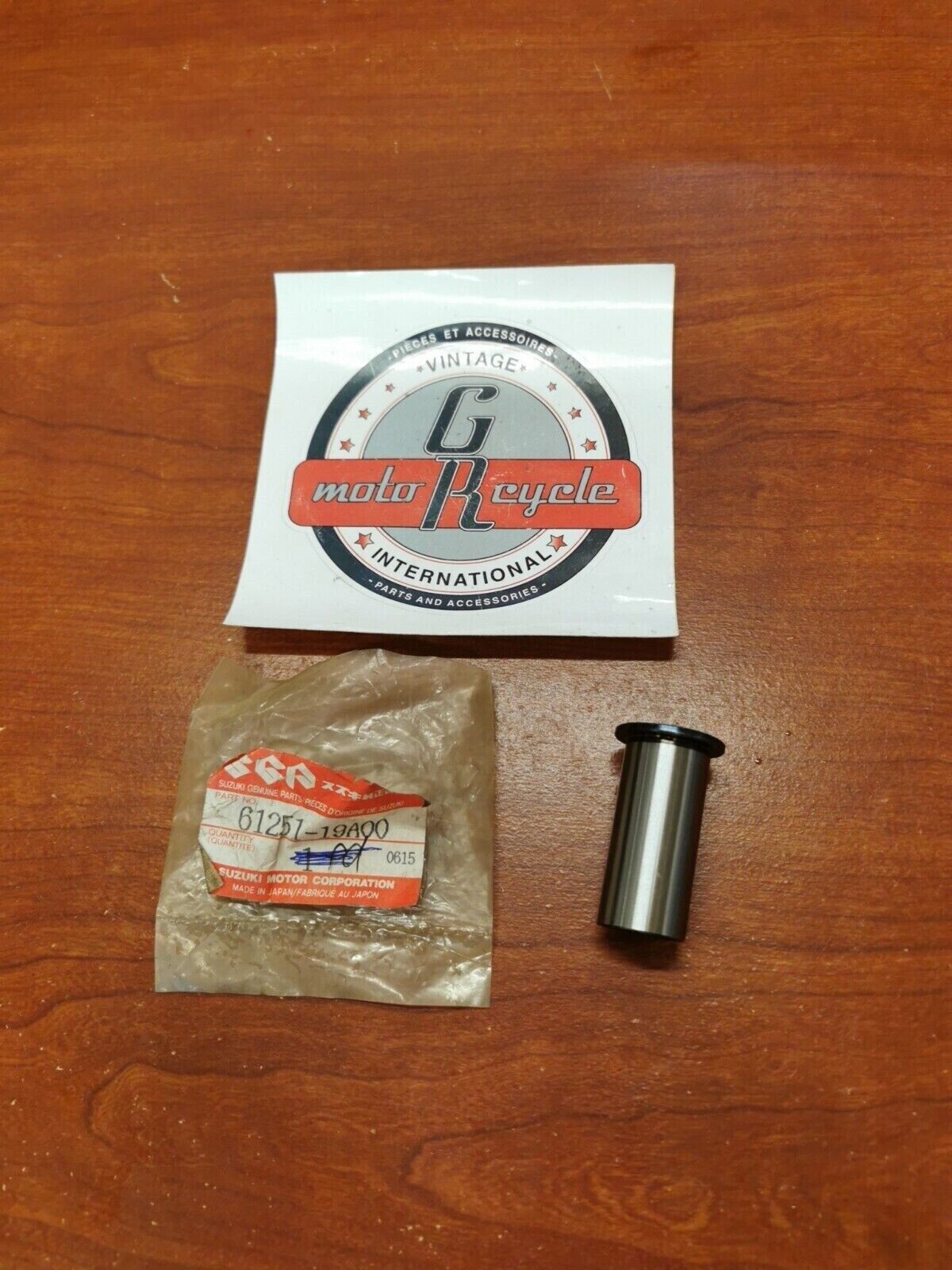 NOS Suzuki LT250 LT500 REAR SWINGING ARM SPACER 61251-19A00 S20