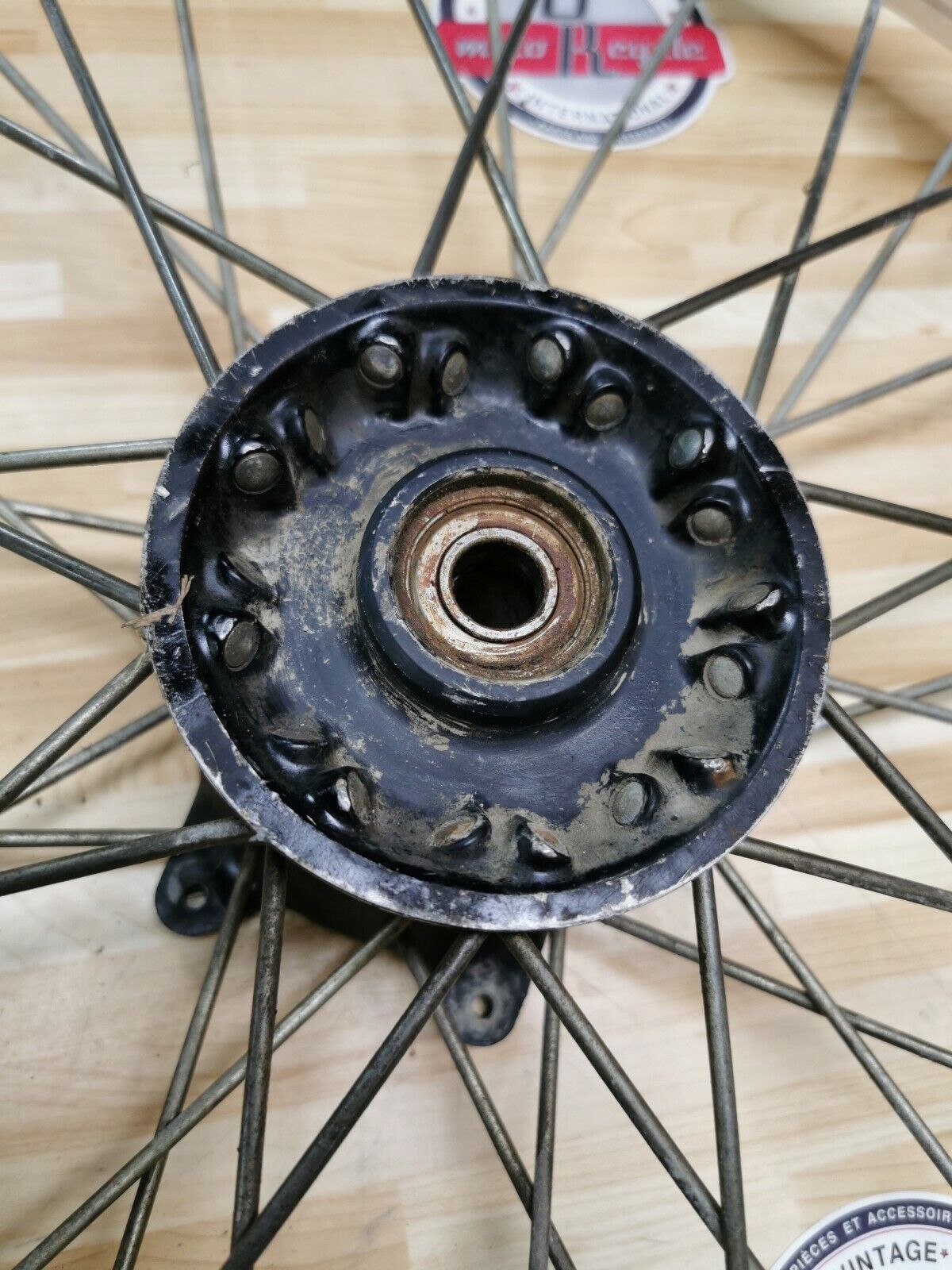 Suzuki RM125 1987 front wheel rim hub 54111-14501 RM250 1985 1986 1988