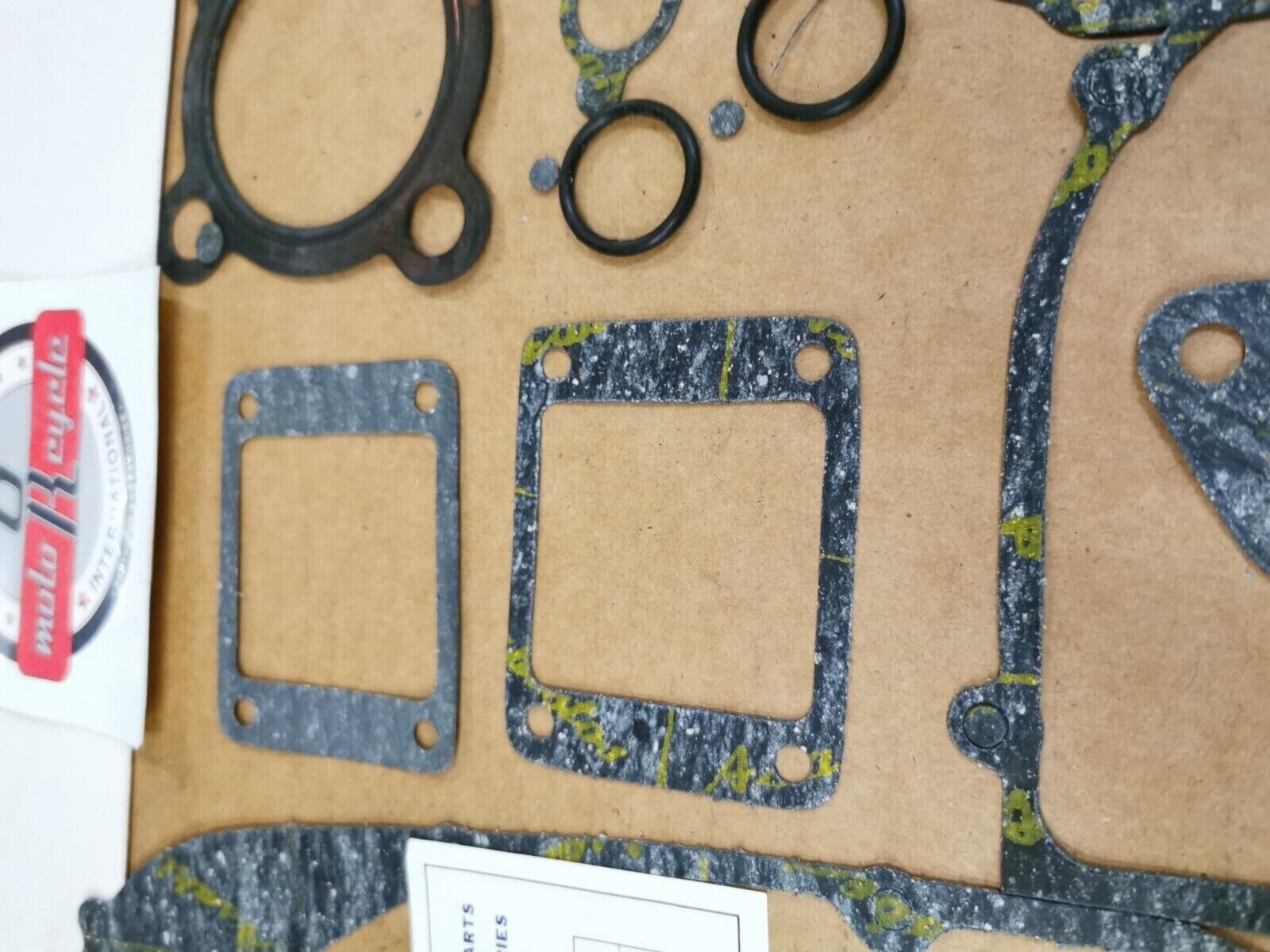 NOS CHARIOT CYCLE DT2 INCOMPLETE GASKET KIT SET EB-125 J48