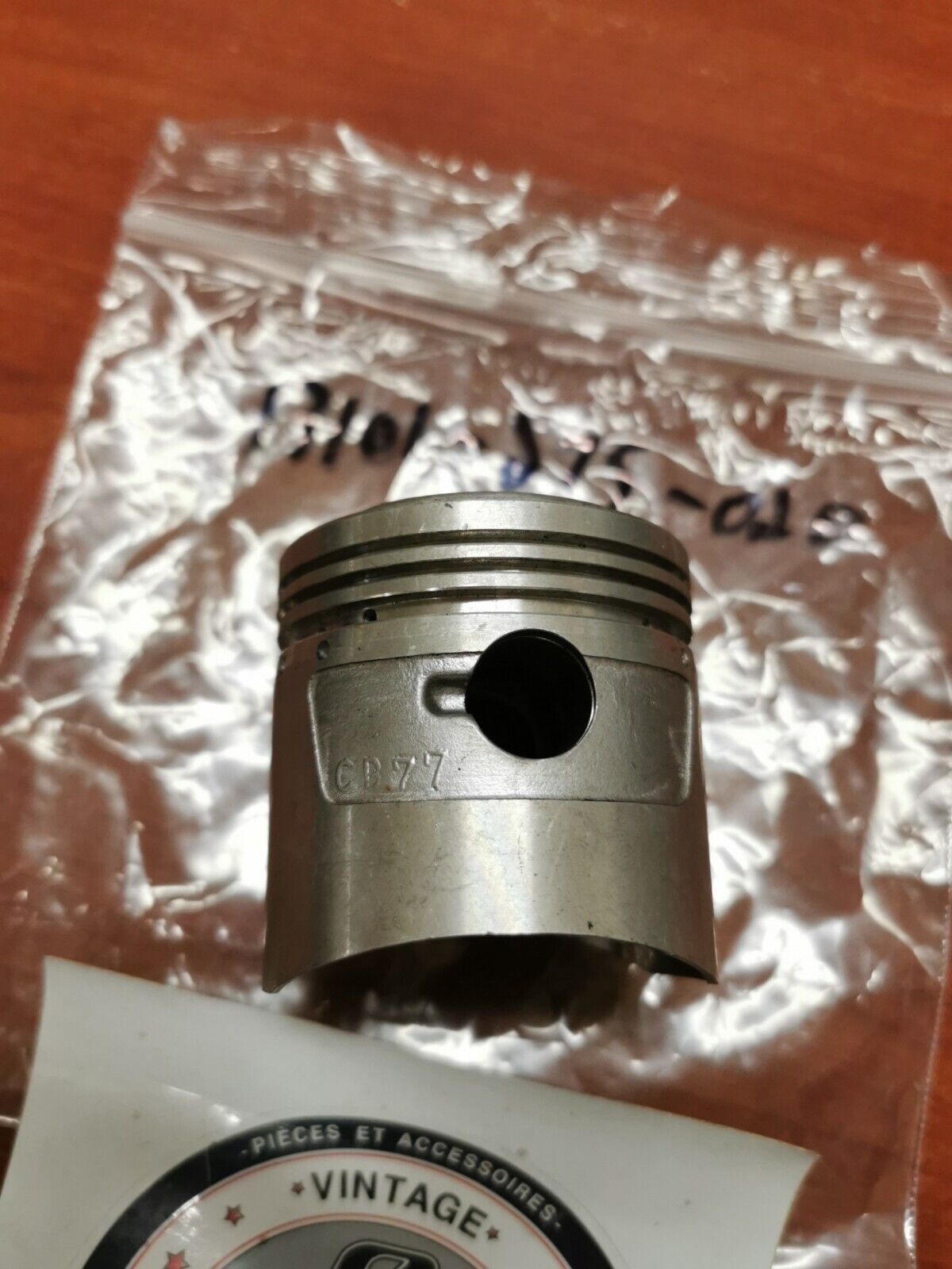 NOS Honda CL77 CB77 PISTON (STD) 13101-275-020 H62
