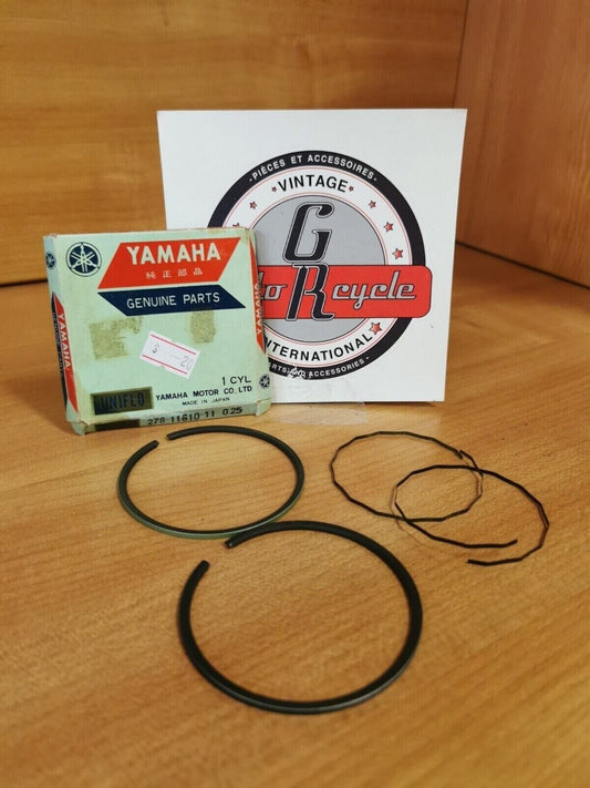NOS YAMAHA   R5  1970 - 1972   PISTON RING SET 1ST   0.25   278-11610-11-00 Y48
