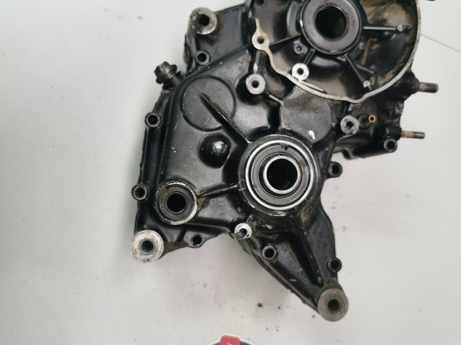 Suzuki PE175 1982 right left crankcase crank case 1983 1984