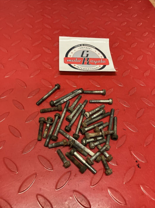 Honda CR250R 1984 engine motor crankcase / cover hardware bolt