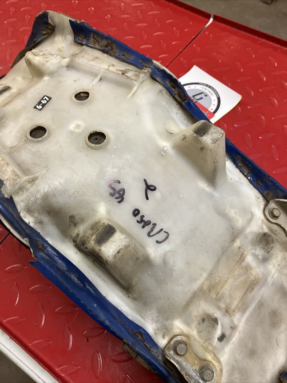 Honda CR250R 1985 seat saddle pan CR125R 2