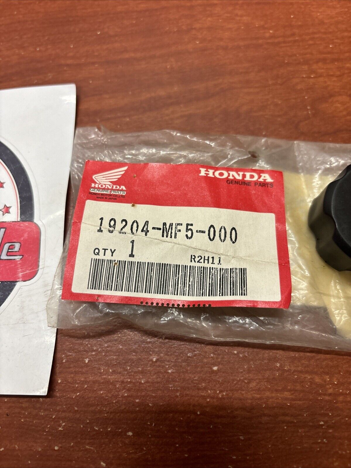NOS Honda VT500C VT500FT RESERVE TANK CAP 19204-MF5-000 H170