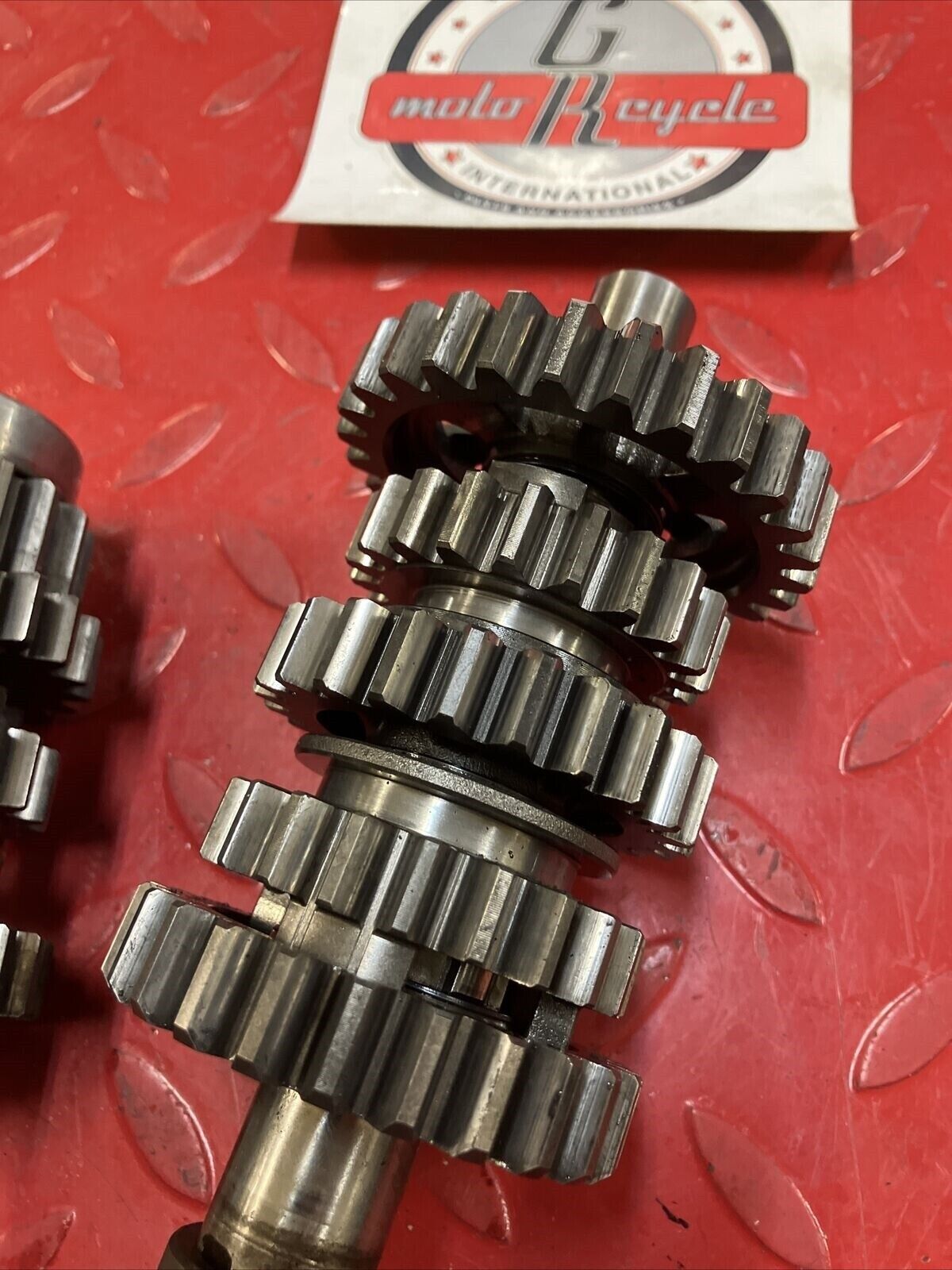Honda CR250R 1984 transmission mainshaft countershaft main counter shaft gear 2