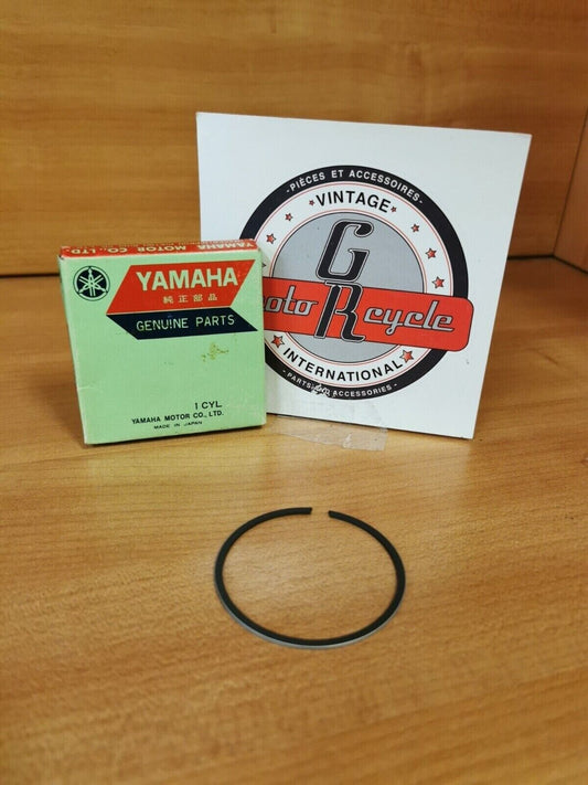 NOS YAMAHA YZ125 MX125 1974 - 1977  RING PISTON 1ST  0.25   401-11611-11-00 Y48