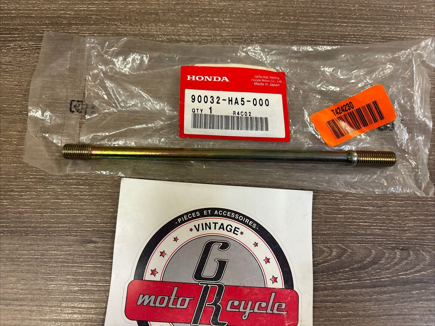 NOS Honda ATC350X TRX350 TRX350D STUD BOLT 10X195 90032-HA5-000 H136