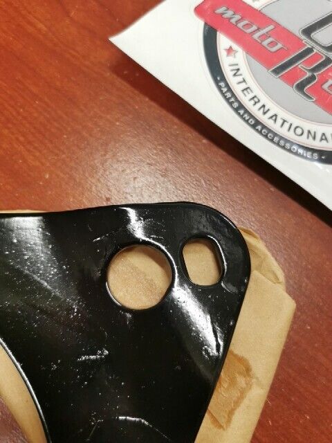 NOS Honda CB500 K0 K1 K2 P CB550 LEFT MUFFLER BRACKET A SUB. 18435-323-020 H71