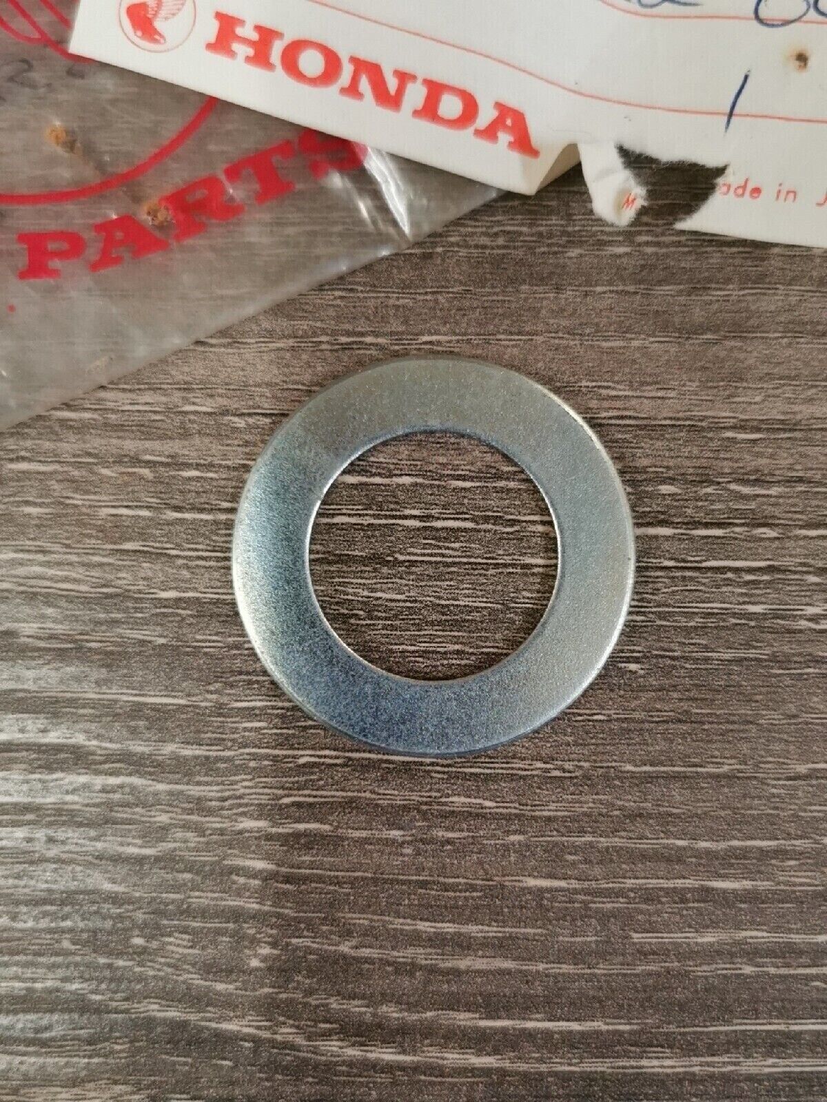 NOS HONDA CB160 CB175 XL250 XL350 CB200 WASHER  STEERING STEM 90503-222-000 H45