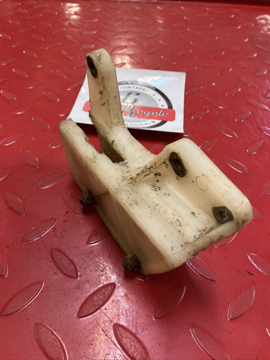 Honda CR250R 1984 chain guide guard CR125R CR500R 3