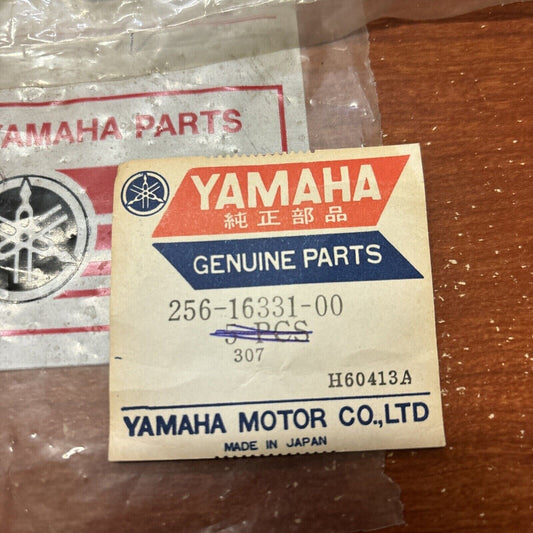 NOS Yamaha FRICTION PLATE 256-16331-00 SUB 341-16321-00-00 341-16321-03-00 Y172