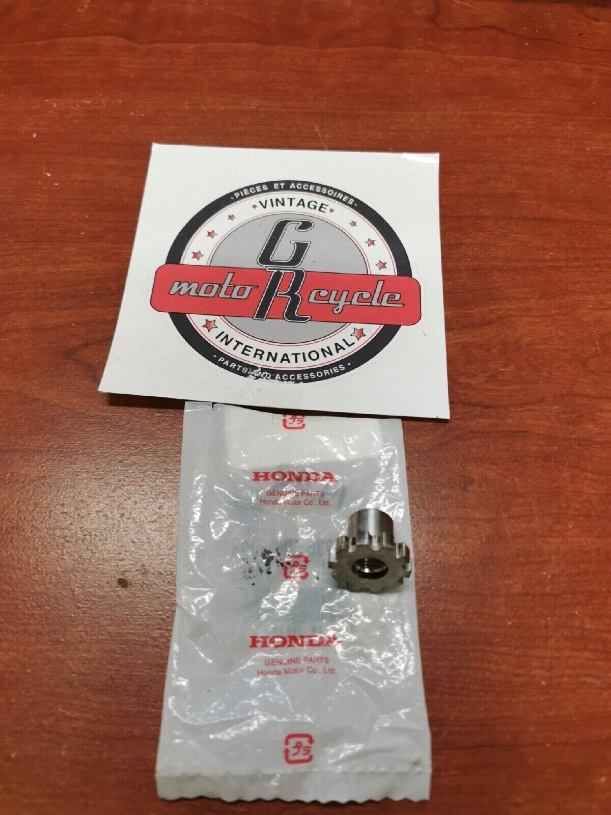 NOS Honda TRX350 TRX400 TRX300 ADJUSTER NUT RIGHT 45316-VM0-003 H34