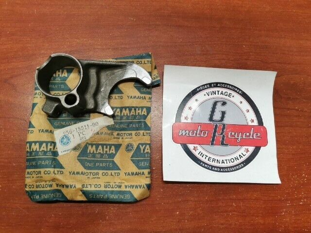 NOS Yamaha TX650 XS1 XS650 SHIFT 5TH GEARWHEEL FORK 256-18511-00-00 Y116
