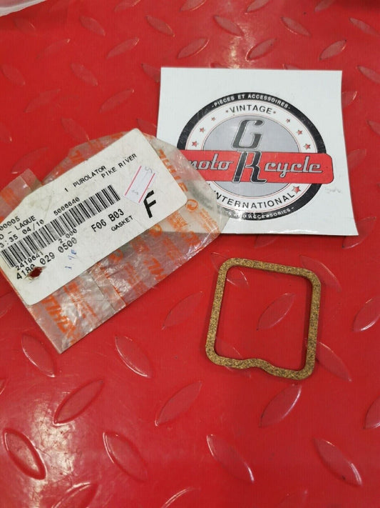 NOS  STIHL Cover Gasket Valve  4180  029  0500 A3