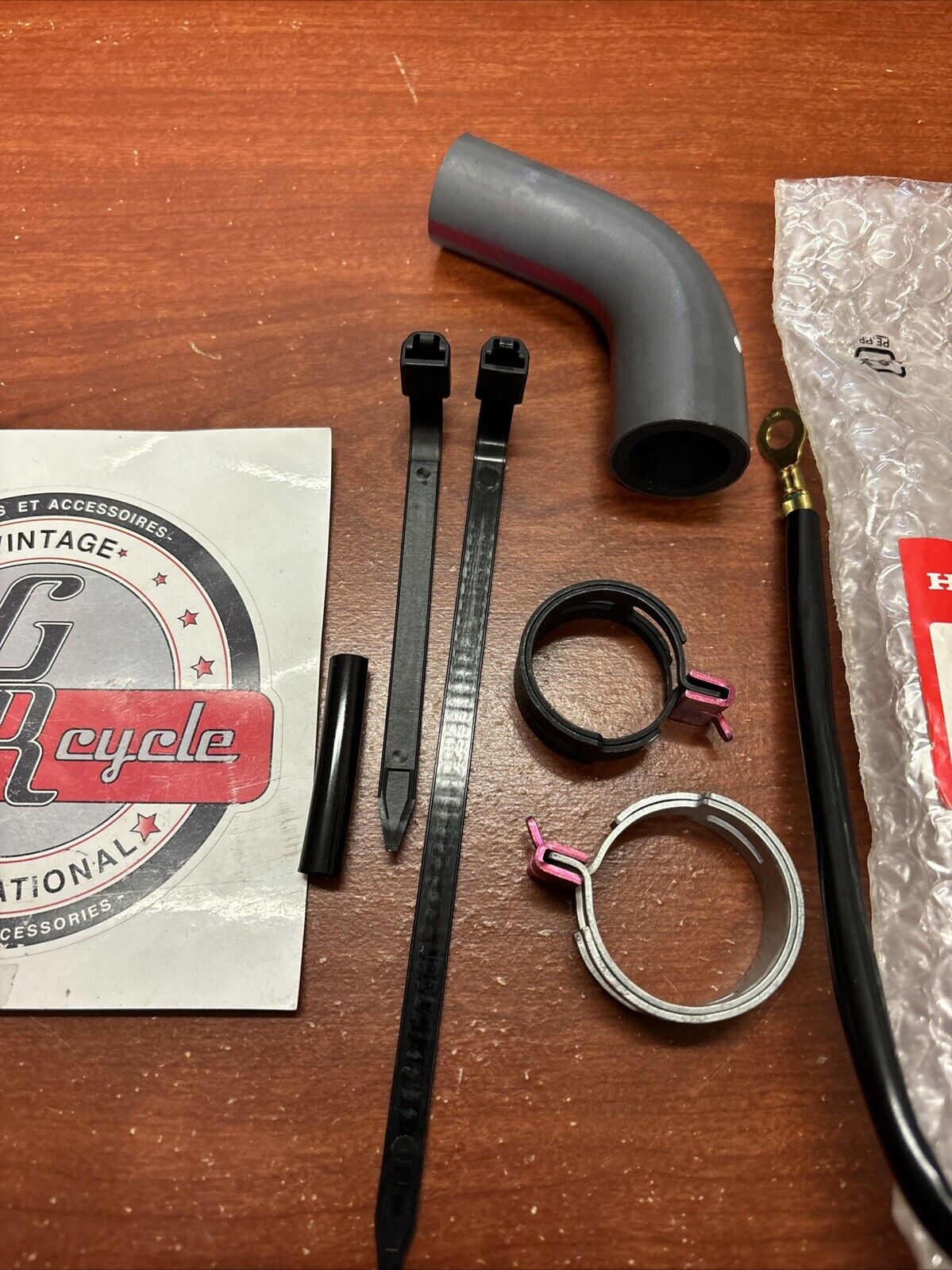 NOS Honda GL1800 JOINT REPAIR KIT 32101-MCS-305 H168