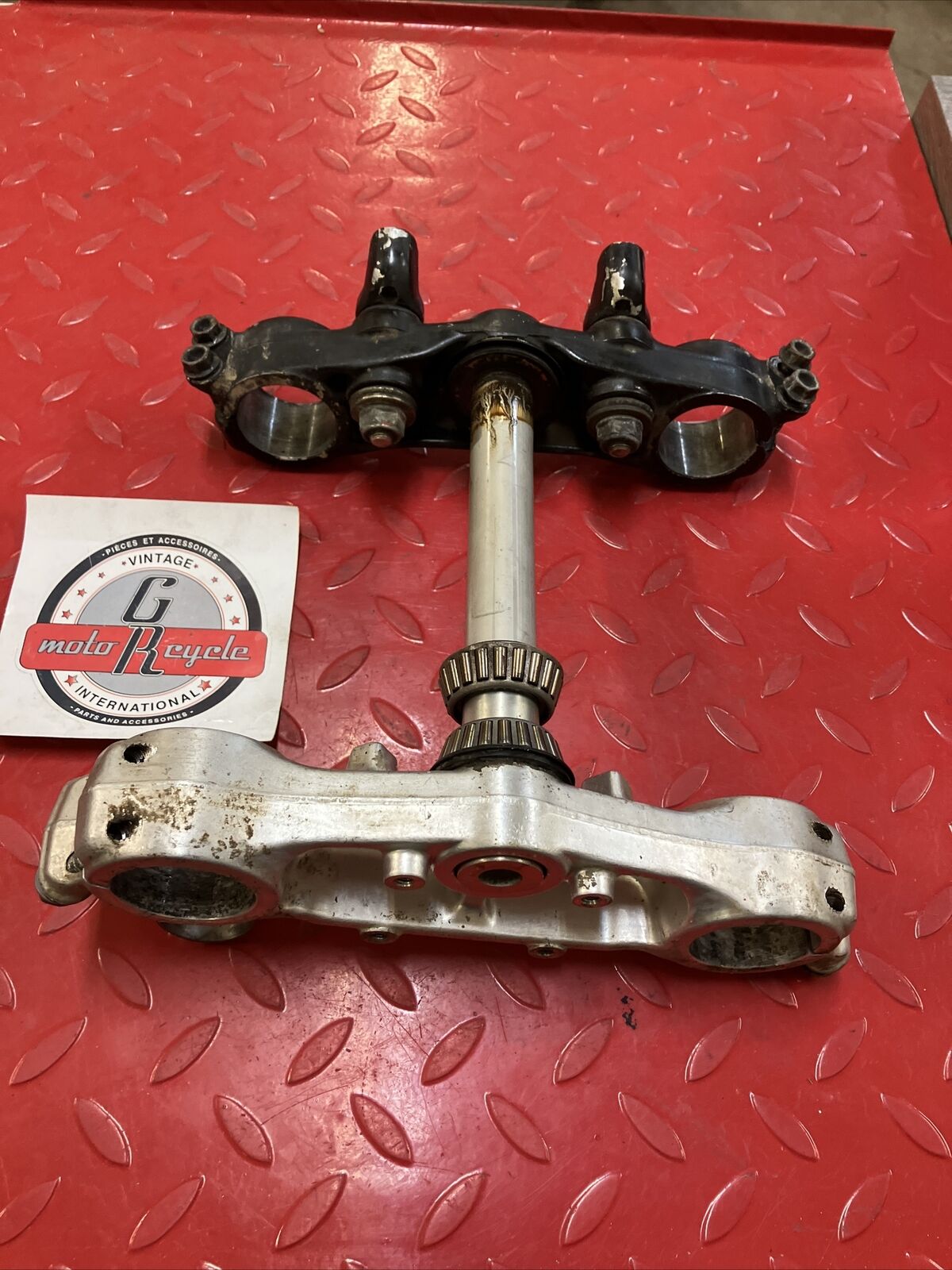 Honda CR250R 1984 steering stem top bridge triple clamp bridge CR125R CR500R