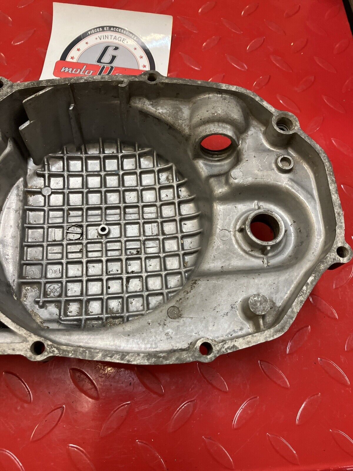 Yamaha RD400 1977 right crankcase clutch cover 1976 1978 1979