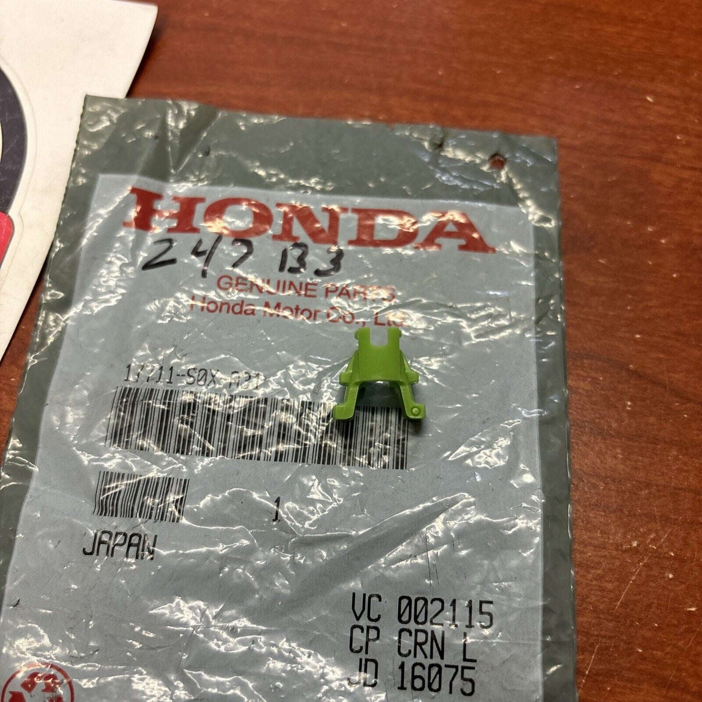 NOS Honda ACCORD ANF125 CBF125M CBR125RW CIVIC RETAINER 17711-S0X-A31 H162