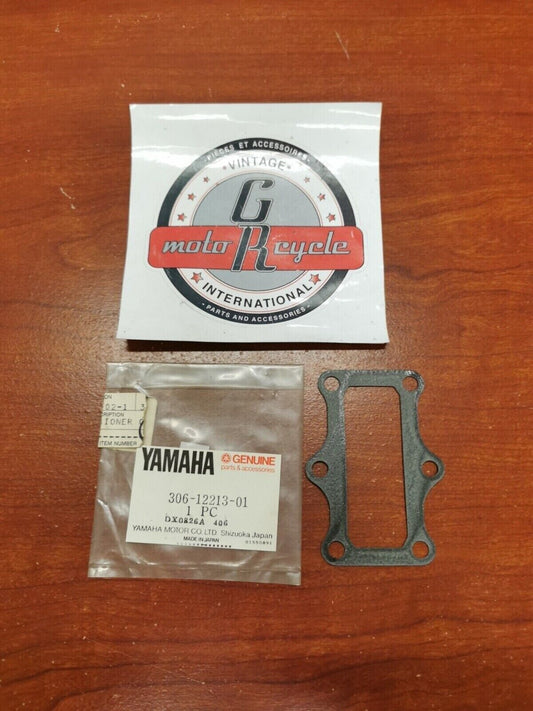 NOS Yamaha TENSION CASE GASKET SUB. 306-12213-02-00 SUB. 306-12213-12-00 Y95