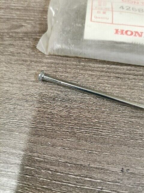 NOS HONDA CR125R 1983 SPOKE SET B RR 426B0-KA3-710  H87