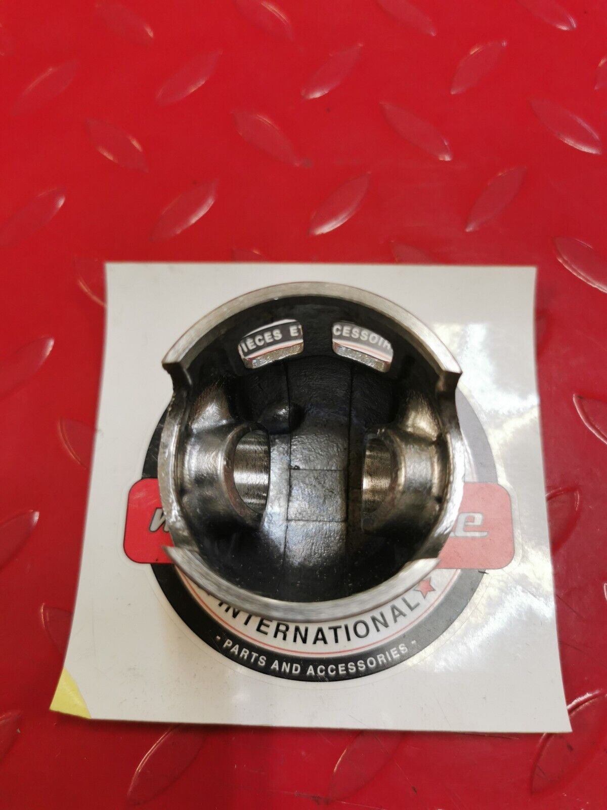 NOS Yamaha YT125  PISTON 2 O/S 0.50 3X3-11636-00-00 Y27