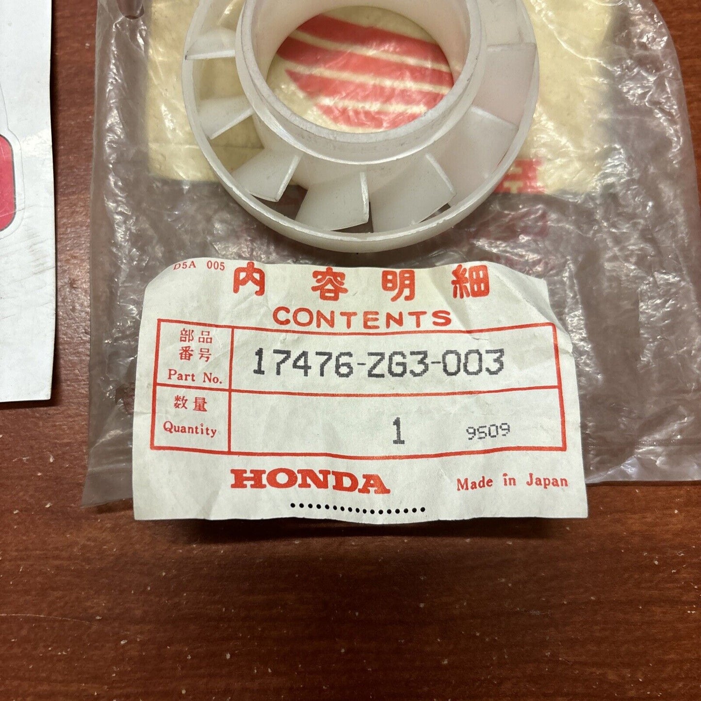NOS Honda GD320 GD321 GD410 GD411 PRE AIR CLEANER GUIDE 17476-ZG3-003 H167