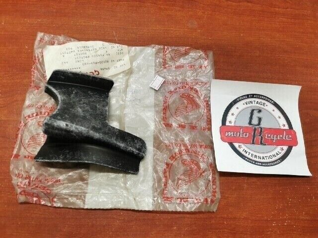 NOS Honda GL1200 LEFT SPLASH GUARD 80120-MG9-680 H90