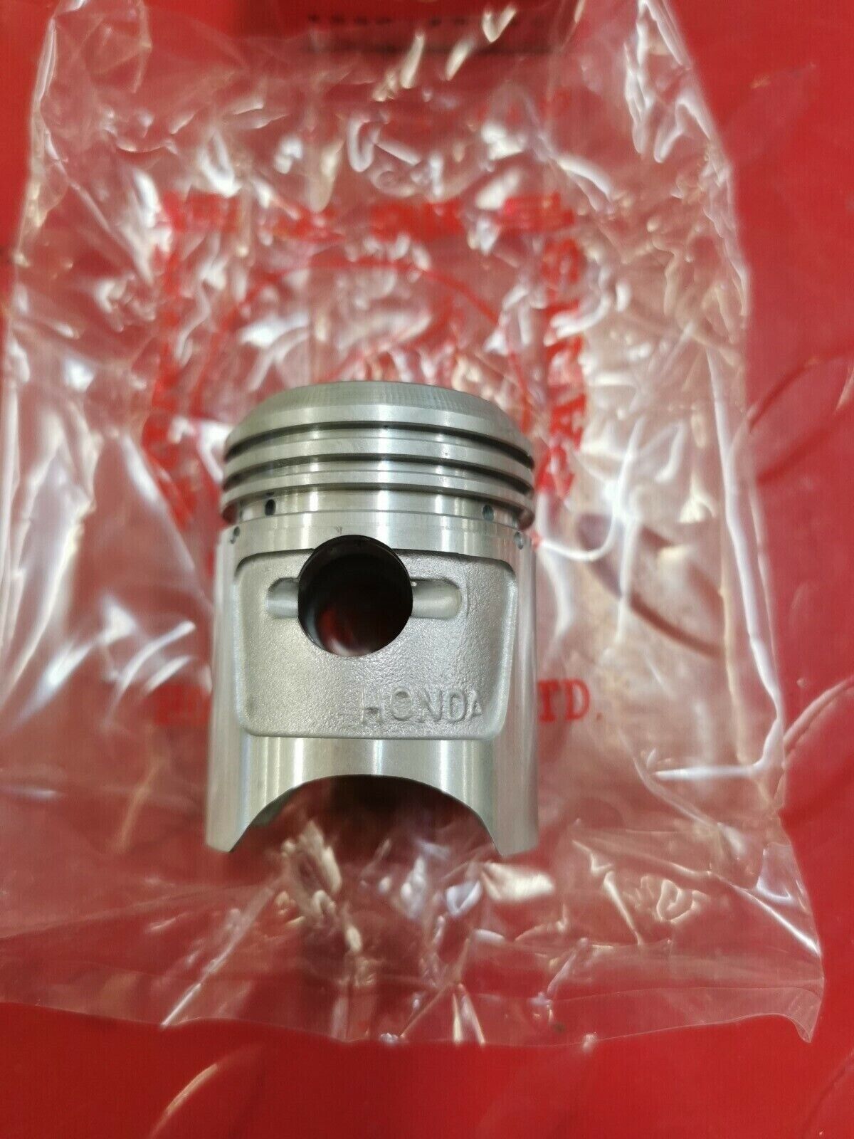 NOS Honda CA100 CA102 PISTON (0.75) 13104-001-040 H5