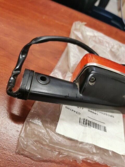 NOS Honda 1979 CB750F RIGHT FRONT TURN SIGNAL FLASHER SUB. 33400-445-679 H73