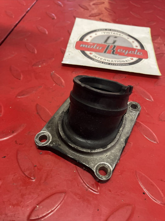 Honda CR125R 1987 Intake manifold carburetor insulator intake boot 1988 1989